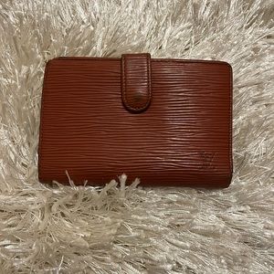 🌸Authentic Louis Vuitton Porte Monet Bifold Wallet Epi🌸